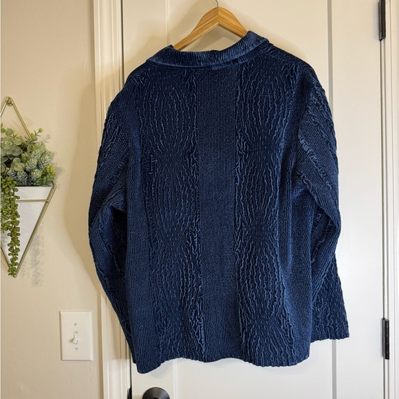 Chico’s Textured Stretch Velveteen Blazer Jacket - Picture 4 of 5